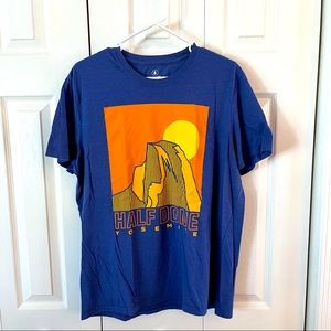 Yosemite Half Dome mens T-shirt. Size Large. Color blue